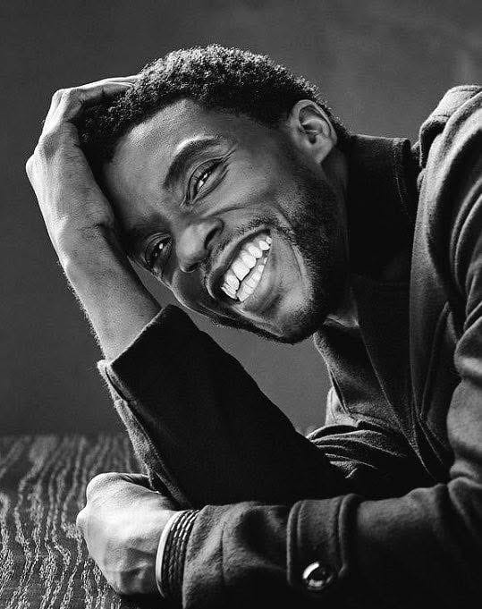 CHADWICK BOSEMAN : L'étoile qui ne s'éteindra jamais .